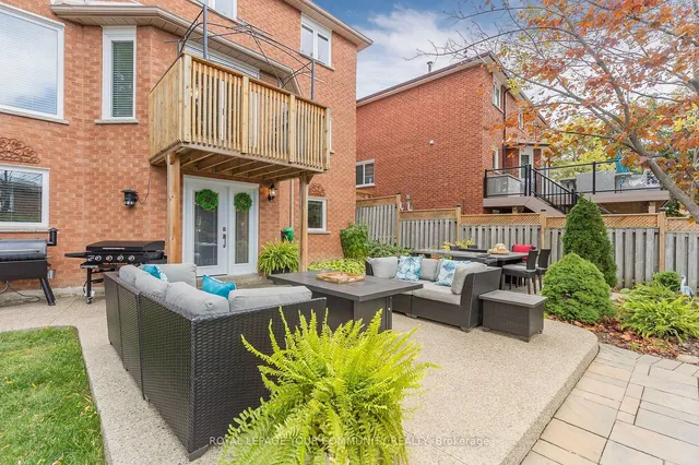 Additional image 33 of 1177 Ewing Cres