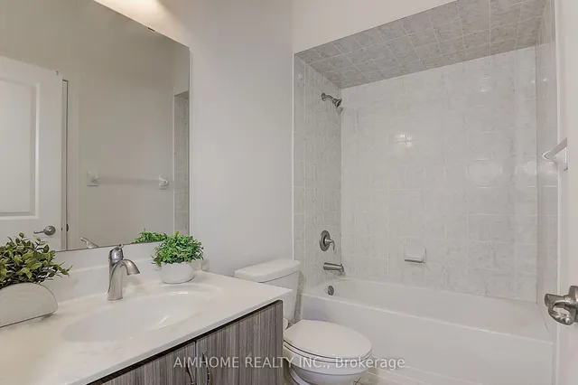 Additional image 25 of 3057 Gardenia Gate