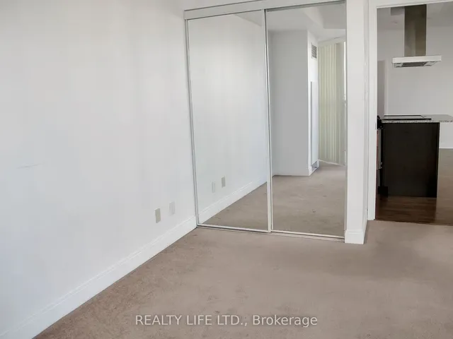 Additional image 16 of 60 Absolute Ave Unit 1401