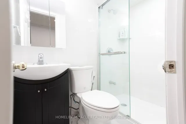 Additional image 16 of 5020 Delaware Dr Unit 29