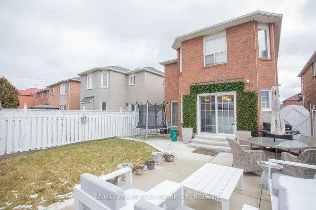 Additional image 37 of 835 Stonebridge Ave