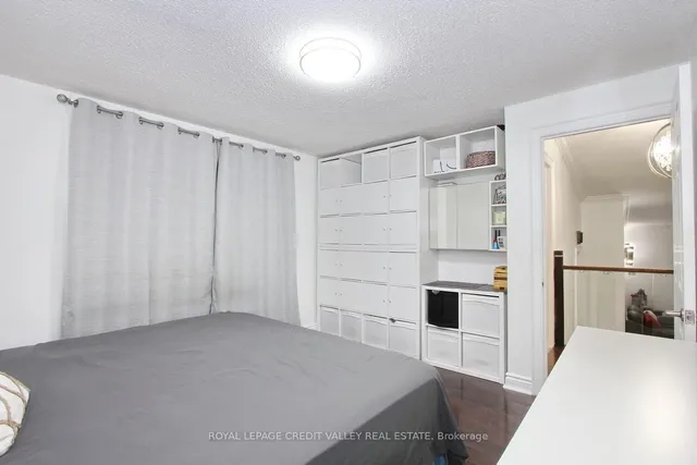 Additional image 22 of 115 Clarence St