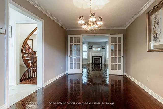 Additional image 11 of 1460 Bancroft Dr