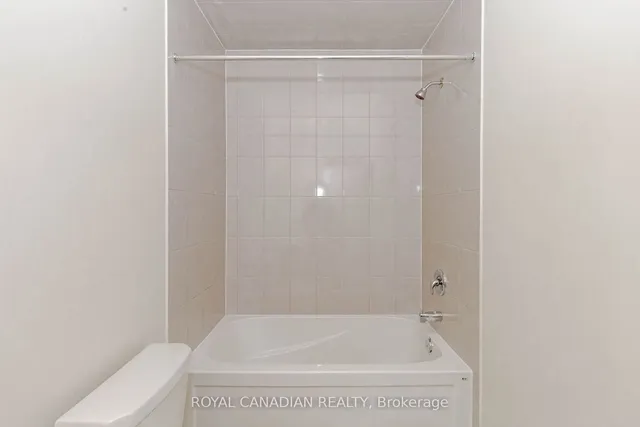 Additional image 35 of 1453 National Common