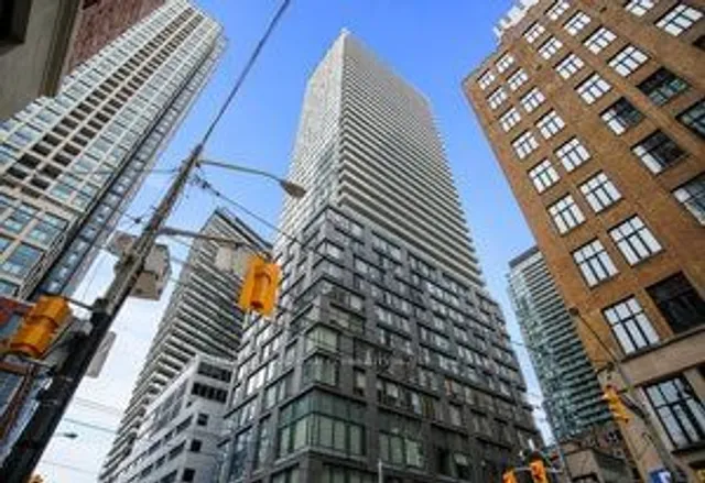 Additional image 4 of 101 Peter St Unit 602