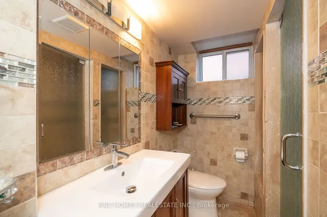 Additional image 17 of 22 Ladbrooke Rd