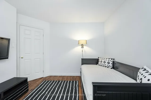 Additional image 24 of 522 Larkspur Lane