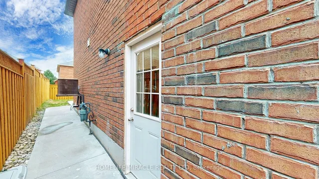 Additional image 37 of 18 Sunny Glen Cres