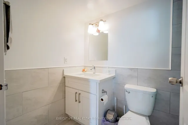 Additional image 27 of 100 Wingarden Crt Unit 605