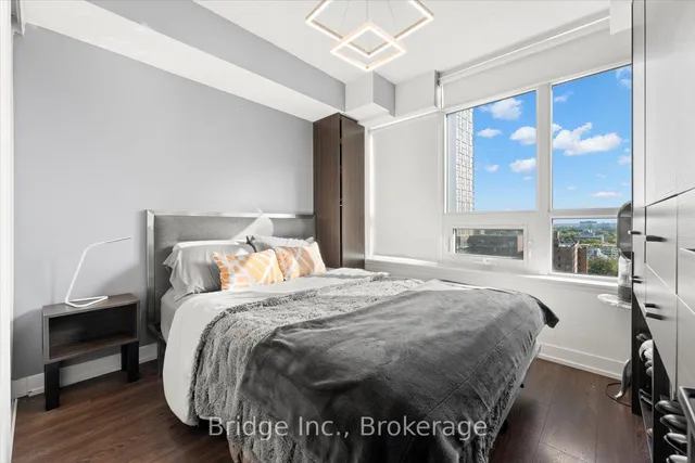 Additional image 20 of 365 Church St Unit 1410