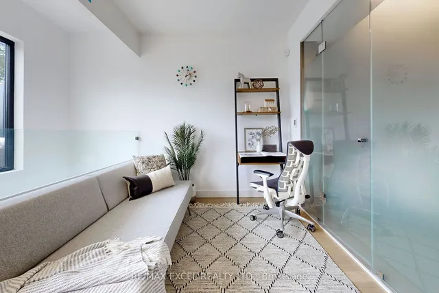 Additional image 29 of 715 Kingston Rd Unit 3