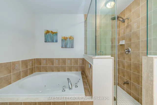 Additional image 27 of 1277 Craigleith Rd