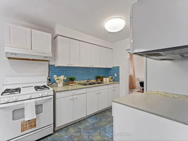 Additional image 15 of 20 Hainford St Unit 16