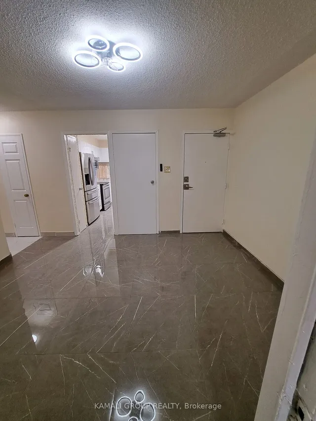 Additional image 5 of 4645 Jane St Unit 727