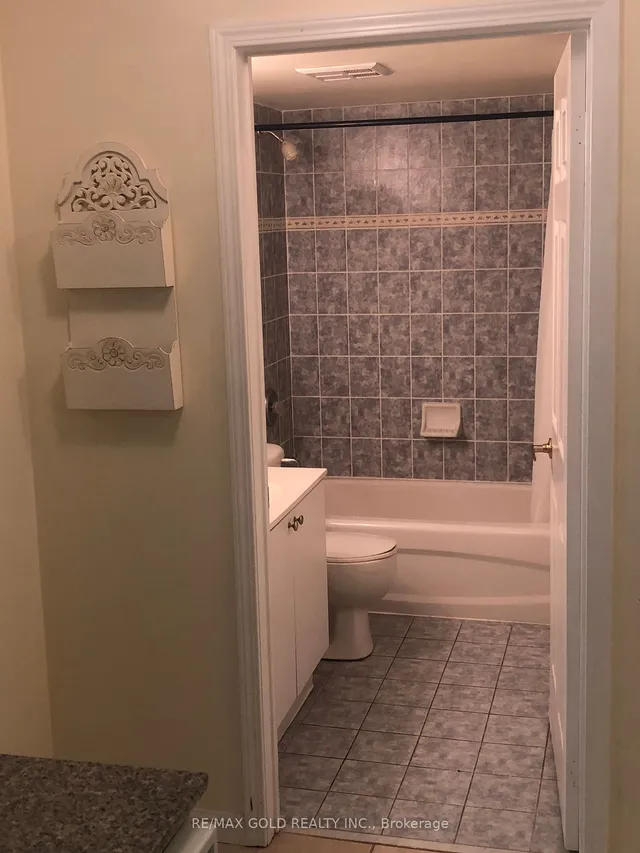 Additional image 11 of 5940 yonge St Unit 211