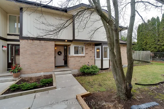 Additional image 3 of 1501 Upper Middle Rd Unit 3