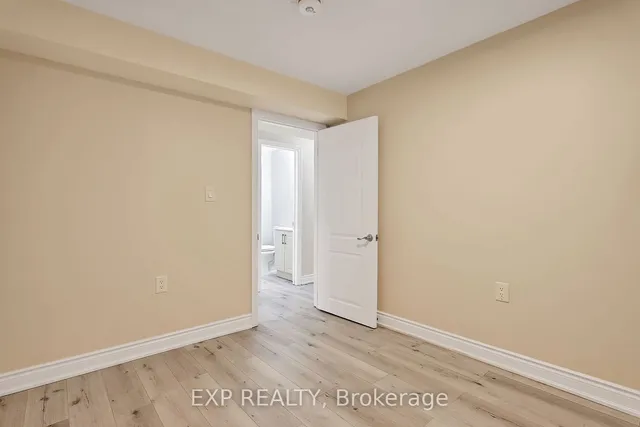 Additional image 15 of 746 Greycedar Cres