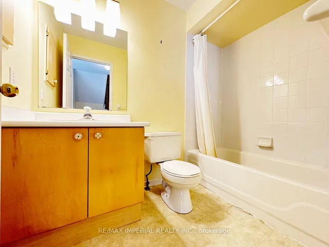 Additional image 23 of 203 Roxton Rd