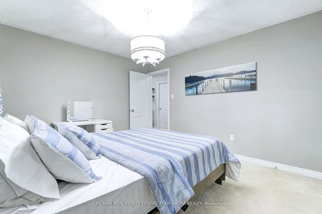 Additional image 30 of 17 Junetown Circ