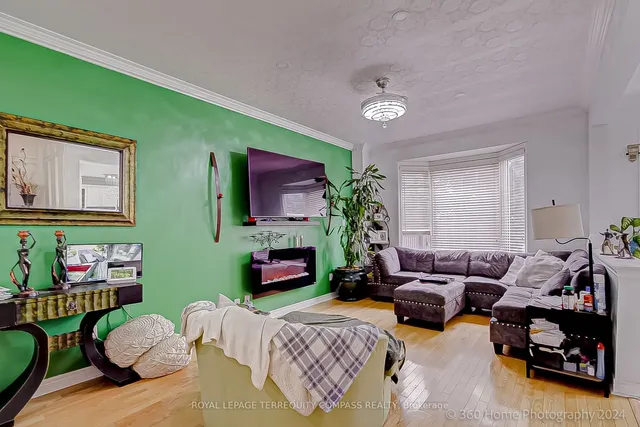 Additional image 9 of 12 Helman Rd