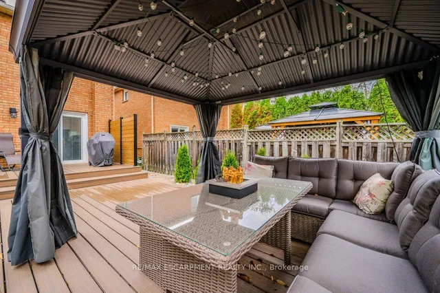 Additional image 34 of 633 Amelia Cres