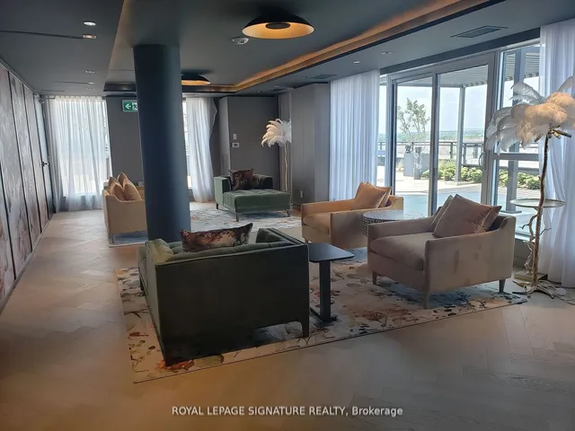 Additional image 11 of 405 Dundas St Unit 613