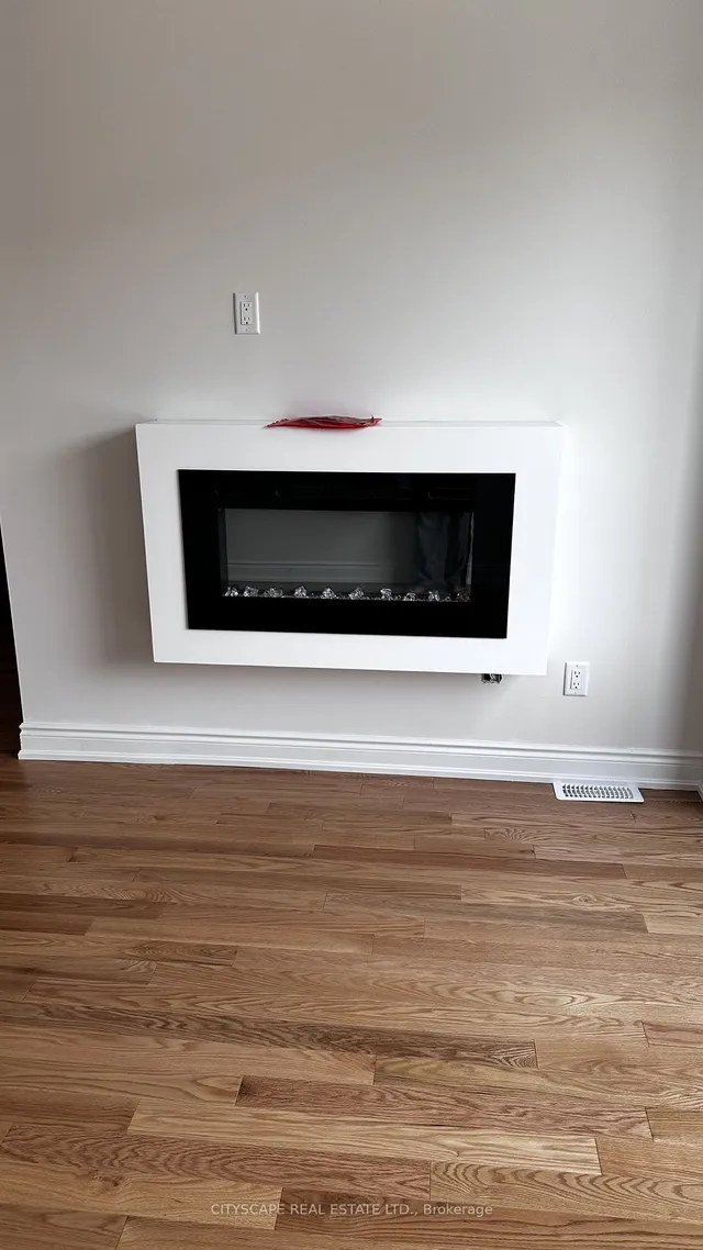 Additional image 10 of 6 Marvin Ave