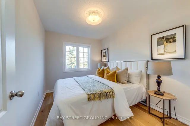 Additional image 32 of 1277 Craigleith Rd