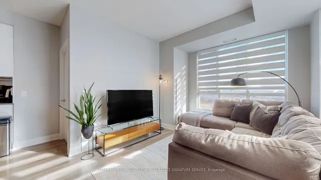 Additional image 7 of 65 Yorkland Blvd Unit 1102