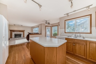 Additional image 3 of 529 Diamond Ct SE