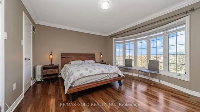 Additional image 30 of 64 Everingham Circ