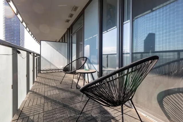 Additional image 27 of 1 Market St Unit 1207