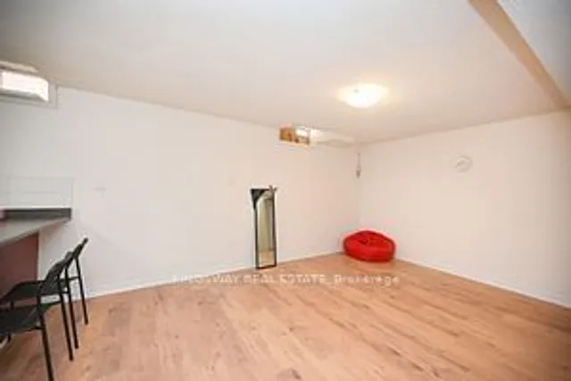 Additional image 31 of 4659 Full Moon Circ