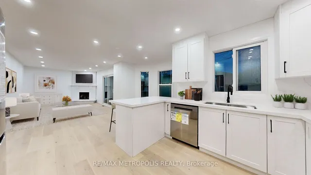 Additional image 4 of 2144 Eighth Line