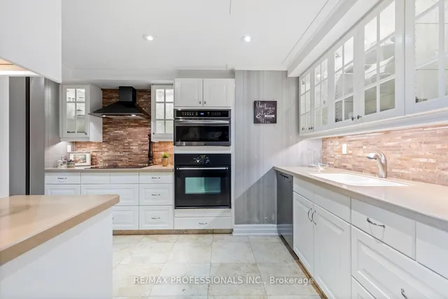 Additional image 7 of 300 Mill Rd Unit G17