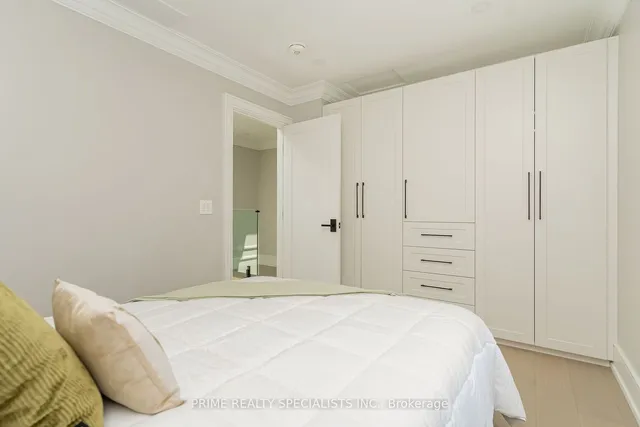 Additional image 28 of 71 Sixteenth St