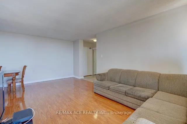 Additional image 11 of 3 Lisa St Unit 1401