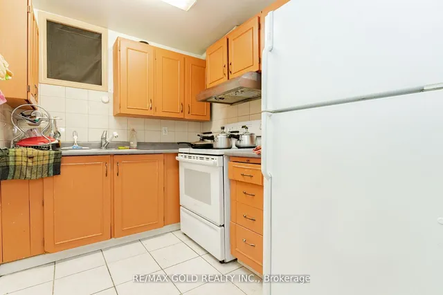 Additional image 33 of 111 Dearbourne Blvd