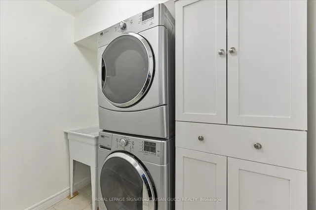 Additional image 34 of 1425 Woodbine Ave