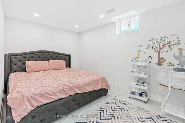 Additional image 35 of 5851 O'meara St