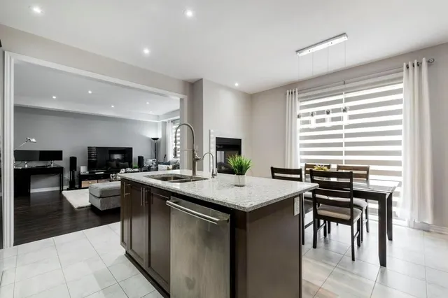 Additional image 18 of 22 SELSDON St