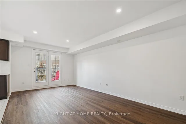 Additional image 7 of 15 Hays Blvd Unit 3