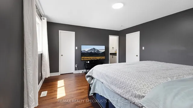 Additional image 21 of 11 Cavalier Crt