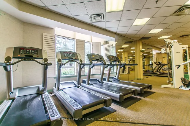 Additional image 20 of 68 CORPORATE Dr Unit 1131