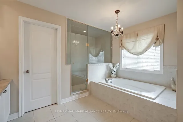 Additional image 25 of 1510 Craigleith Rd