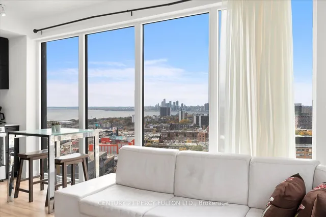 Additional image 19 of 135 East Liberty St Unit 2105