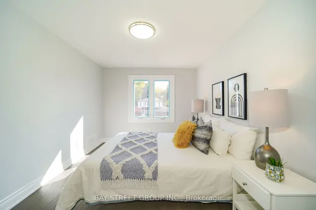 Additional image 31 of 36 Pebblehill Sq