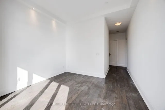 Additional image 20 of 56 Annie Craig Dr Unit LPH03