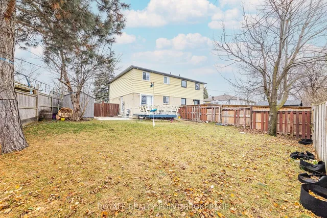 Additional image 36 of 59 Juniper Cres