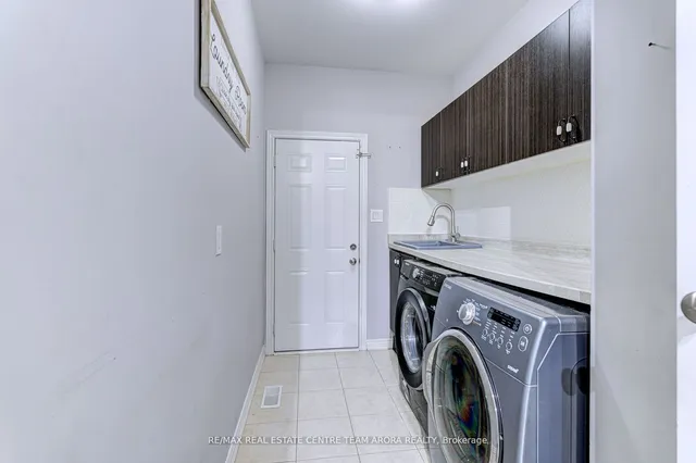 Additional image 35 of 17 Junetown Circ